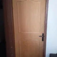 درب چوبی با چهار چوب