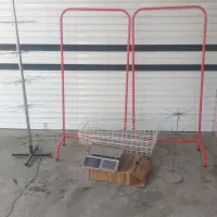 قفسه و استند و ترازو