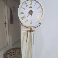 ساعت ایستاده سالم