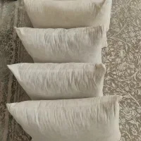 ۱۰ عدد بالشت جنس پر و ابر باکیفیت و مرغوب