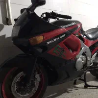 موتور سنگینzzr400