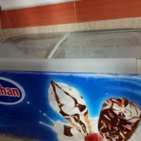 یخچال بستنی