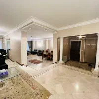 ۲۰۰ متر سفیر نشین_ ۲ پارکینگ _ بی نظیر در جردن