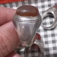 انگشترهای قدیمی رکاب فابریک|کلکسیون اشیاء عتیقه|شیراز, میانرود|دیوار