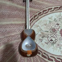 تاروسه‌تار|سازهای سنتی|شیراز, بعثت|دیوار