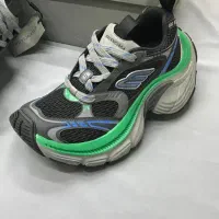 کفش بالنسیاگا 10XL مسترکوالیتی در حد نو