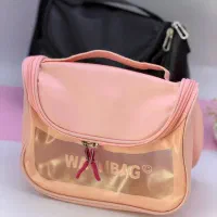 کیف لوازم‌ آرایشی و‌بهداشتی