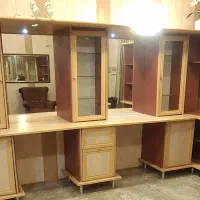 دکور و صندلی و سرشور آرایشگاه زنانه