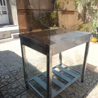 میز کار تمام استیل نو همراه قفسه شیشه ای