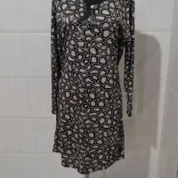 انواع لباس زنانه|لباس|رباط‌کریم, رباط‌کریم|دیوار