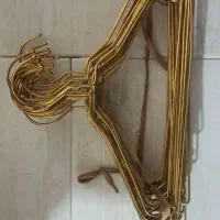 آویز لباس فلزی