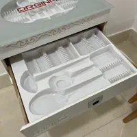 میز قاشق چنگال|میز و صندلی غذاخوری|قائن, |دیوار