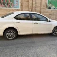 خودرو جک j5