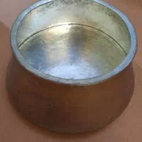 دیگ مسی قدیمی