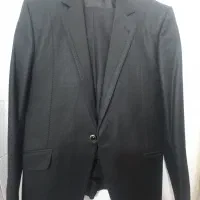 کت و شلوار سالم و در حد نو  مشکی  سایز ۴۴
