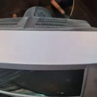 تلویزیون به همراه میز تلویزیون ۲ تومان|تلویزیون و پروژکتور|رشت, دروازه لاکان|دیوار