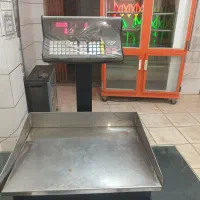 یخچال فریزرمرغ وماهی فروشی|فروشگاه و مغازه|مبارکه, |دیوار