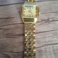 ساعت مچی کوارتز طلایی|ساعت|اصفهان, ملکشهر|دیوار