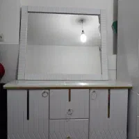 آینه و کنسول