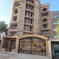 رهن و اجاره اپارتمان ۱۲۰ متری لاکچری خ نظامی
