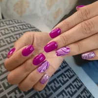 اجاره سالن جهت ناخن کار