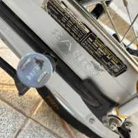 رهرو۱۲۵|موتورسیکلت|اندیشه, اندیشه فاز ۱|دیوار