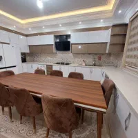 میزنهارخوری بدون صندلی