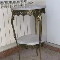 میز تلفن برنز در حد نو