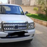 کاپرا ۹۳ سفید کمک دار