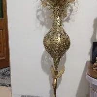گلدان برنز با گلش