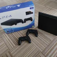PS4 یک ترابایت کپی خور سالم و شخصی دو دسته اصل