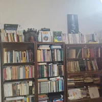 کتابخانه چوبی