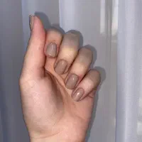 مدل کاشت ناخن (۲۰۰ت)۵نفر اول رایگان