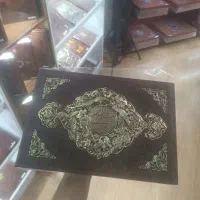 شاهنامه وزیری گلاسه چرم جعبه دار طرح مس با خودکار