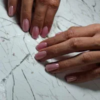 تخفیف ویژه آموزش کاشت ناخن همراه با استخدام|خدمات آرایشگری و زیبایی|مشهد, ولیعصر (شهرک غرب)|دیوار