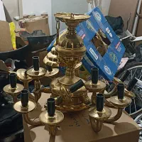لوستر فلزی|لوستر و چراغ آویز|کرج, کوی زنبق|دیوار