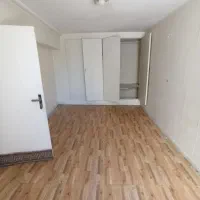 دیباجی-جنوبی-سنجابی-70-متر-دربست