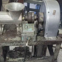 چرخ گوشت صنعتی|ماشین‌آلات صنعتی|صحنه, |دیوار