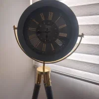 ساعت سه پایه