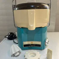 آب میوه گیری ناسیونال اصل