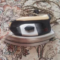 اتو Roeenta قدیمی