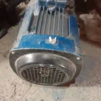 الکتروموتور یا دینام  و دو عدد دریل ۱۶