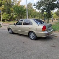 هیوندای ورنا بسیار تمیز فوری فروشی به علت مهاجرت|خودرو سواری و وانت|تهران, ابوذر|دیوار