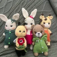 عروسک دستبافت