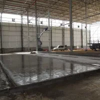 اجرای بتن ریزی با ماله پروانه‌ای|خدمات پیشه و مهارت|دهق, |دیوار