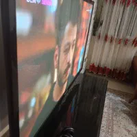 ال سی دی پلاسما 50 اینچ دیجیتال سرخودهمراه میز|تلویزیون و پروژکتور|مشهد, شهرک مهرگان|دیوار