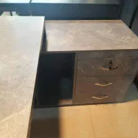 قصر چوب میز مدیریت پایه فلزی ال دار|دفتر کار|قم, کلهری|دیوار