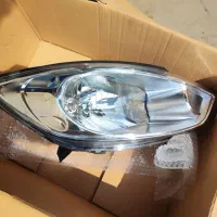 چراغ جلو سمت راست جکj4