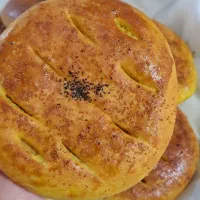 کلوچه مغزدار و.برنج هاشمی .