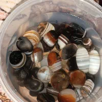 تعدادی مهره های سلیمانی.جزع